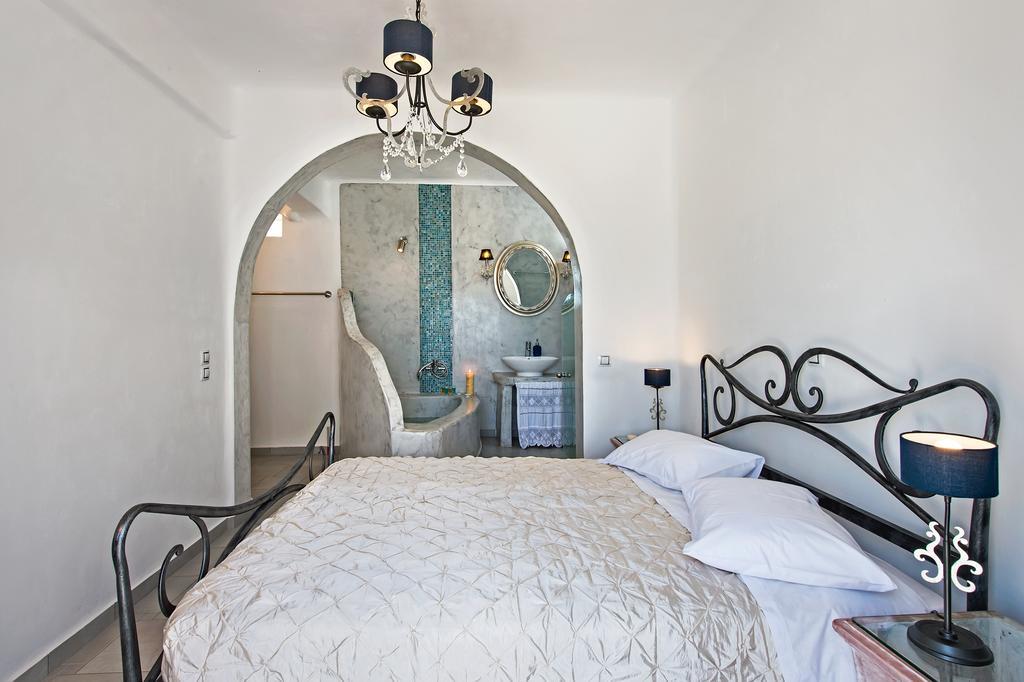 Felicity Luxury Villas Kamári Quarto foto